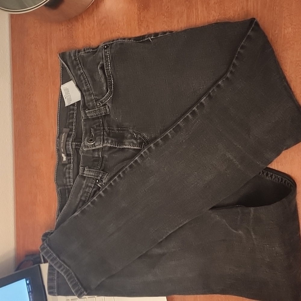 Black skinny jeans
